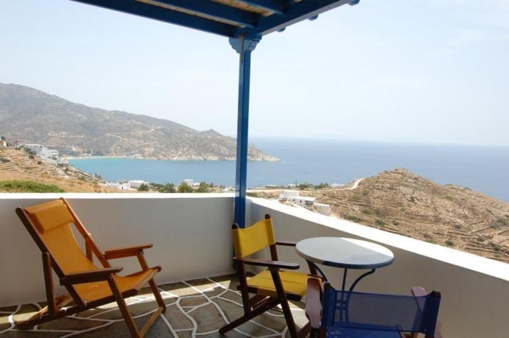 فندق إيوس خورافي  Kolitsani View الغرفة الصورة